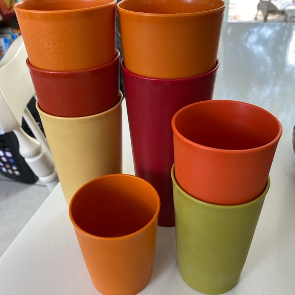 9 Tupperware Autumn Harvest Tumblers - Picture 2 of 9